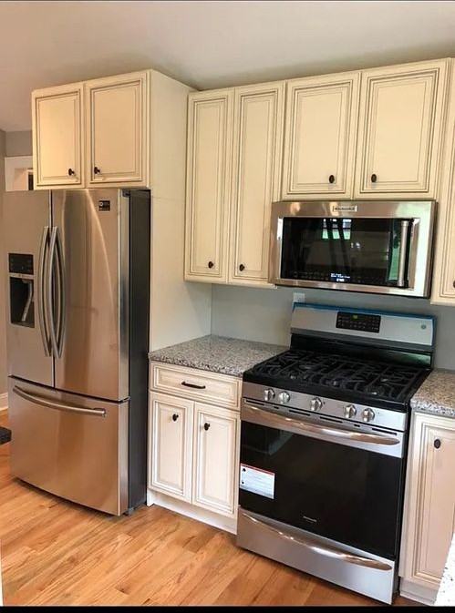 1211 Eden Ter - Photo 4 of 9