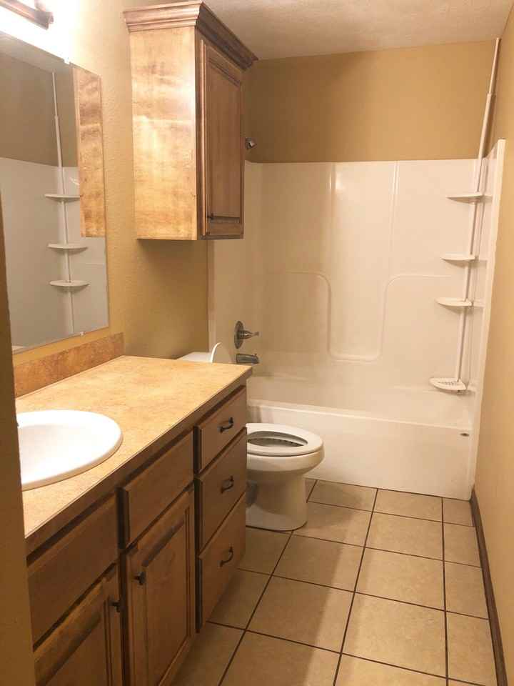 Mossy Manor I - Photo 2 of 5