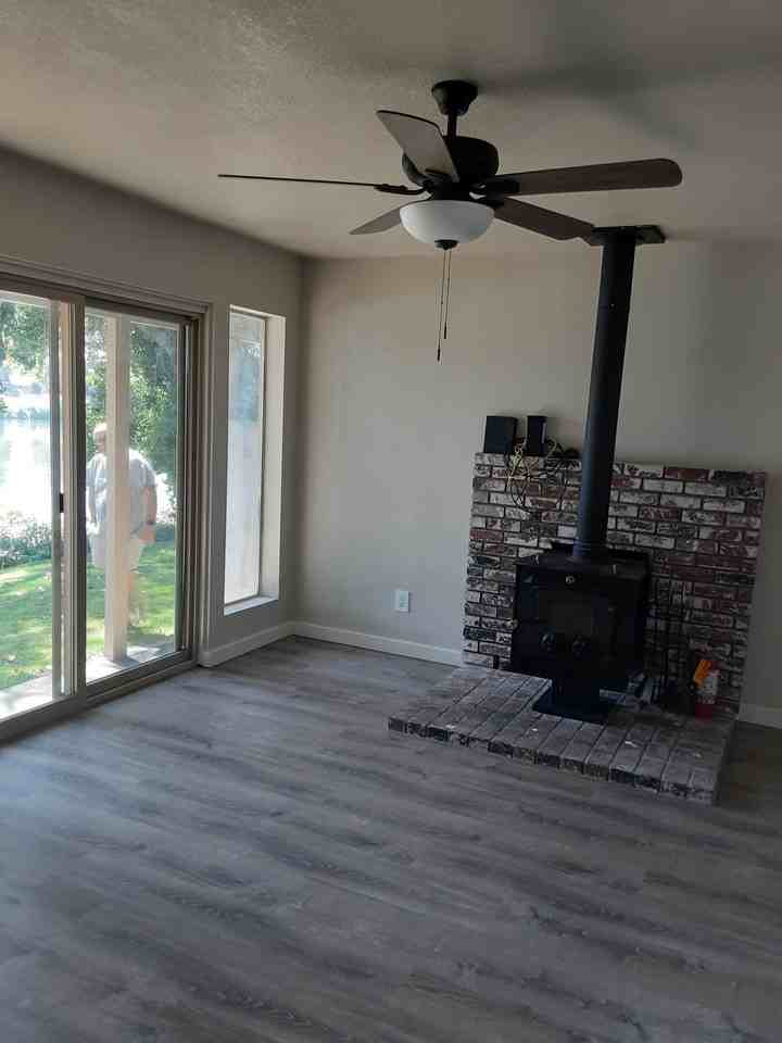 mayfair1 - Photo 3 of 6