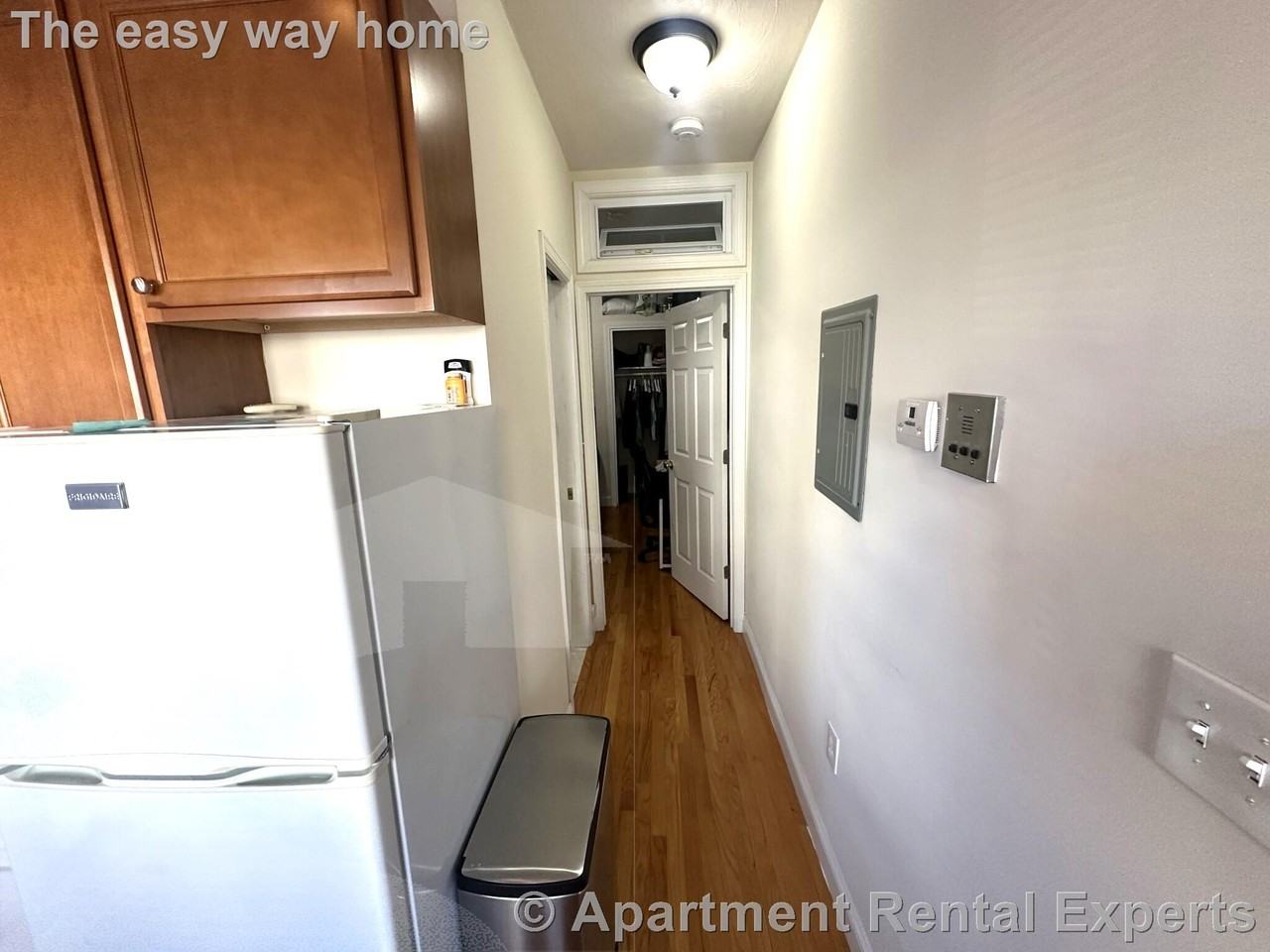 1054 Cambridge St #2F - Photo 6 of 11