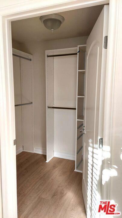 1726 S Bentley Ave #201 - Photo 2 of 8