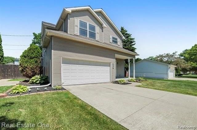 2043 Vermont Dr - Photo 2 of 29