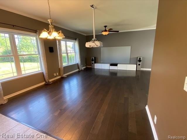 2043 Vermont Dr - Photo 7 of 29