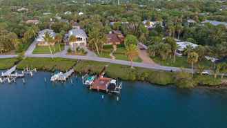 12140 Se Indian River Dr N - Photo 1 of 1