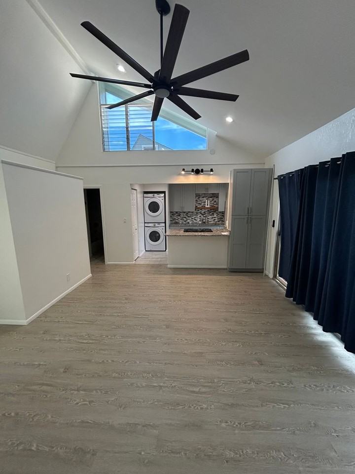 94-521 Makohilani St #1006 - Photo 5 of 15