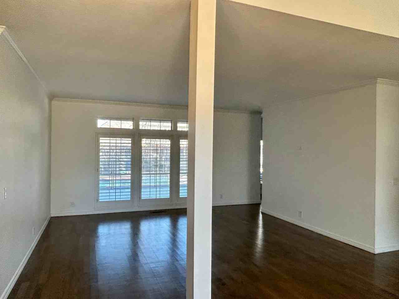 3712 S Orange Cir - Photo 3 of 32