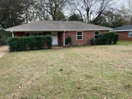 featured image of 3714 Honeysuckle Rd