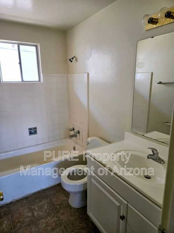 221 E 2nd Ave #11 - Photo 4 of 12