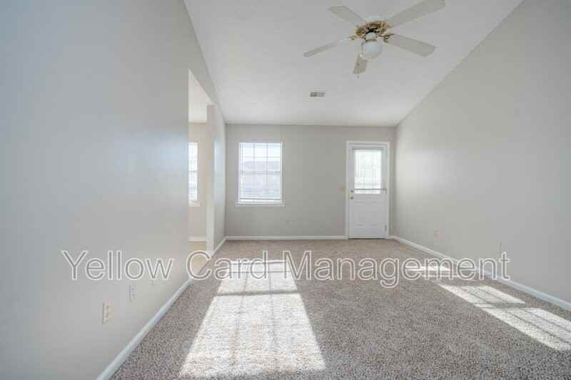 82 Crosby Dr - Photo 3 of 28