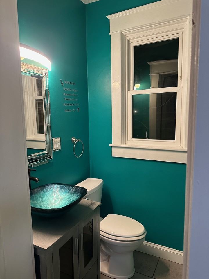 404 S Union St #MAIN - Photo 2 of 24