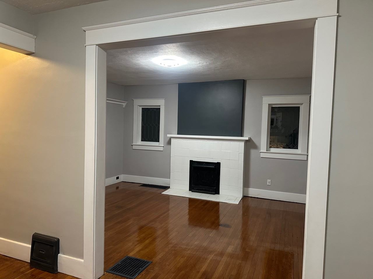 404 S Union St #MAIN - Photo 3 of 24