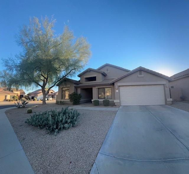 4515 E Weaver Rd - Photo 2 of 13