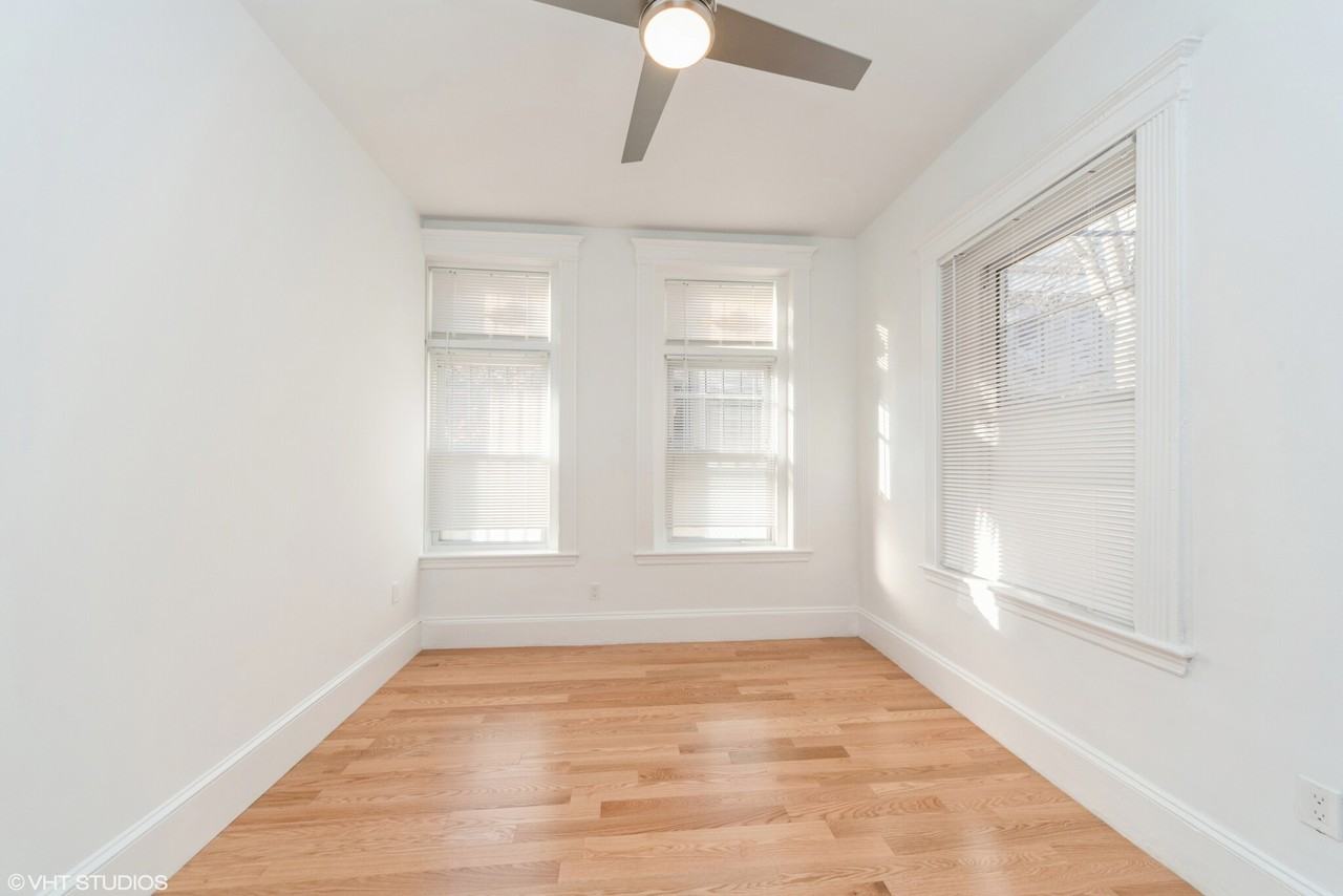 178 Hemenway St #4 - Photo 6 of 12