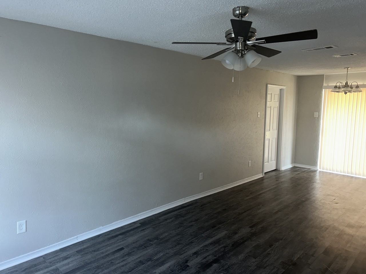 312 Cedar St - Photo 2 of 8