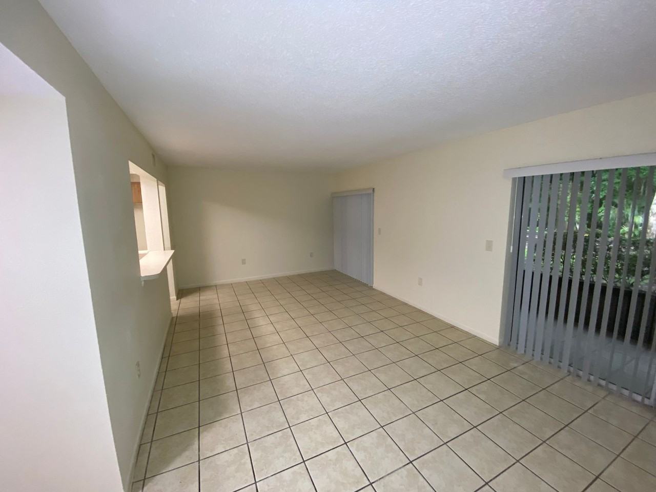 130 Jasmine Woods Ct #12A - Photo 5 of 15