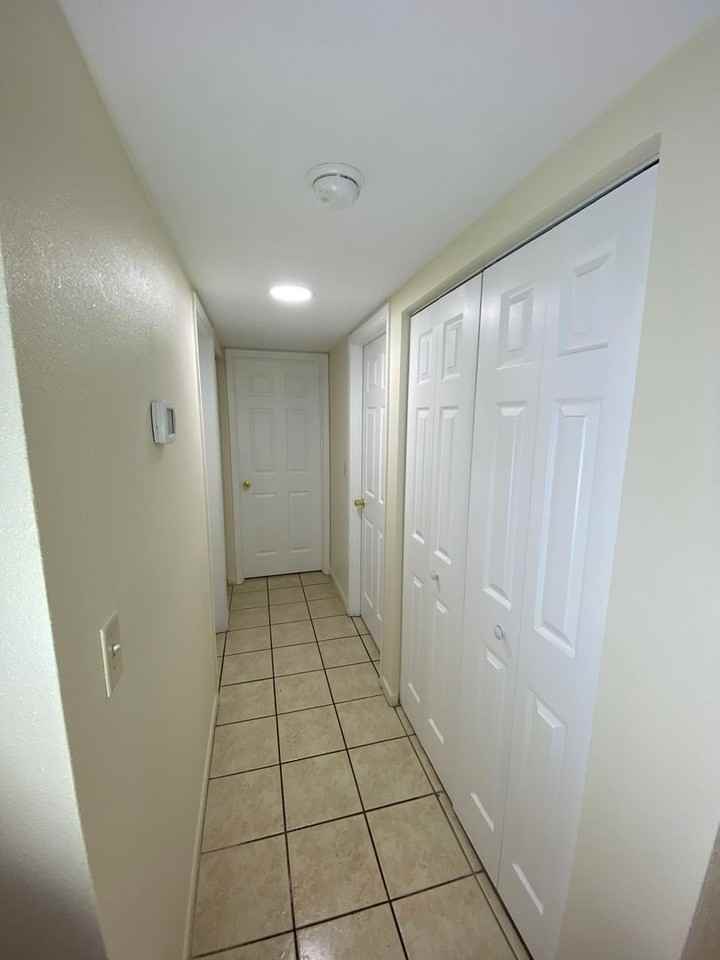 130 Jasmine Woods Ct #12A - Photo 5 of 20