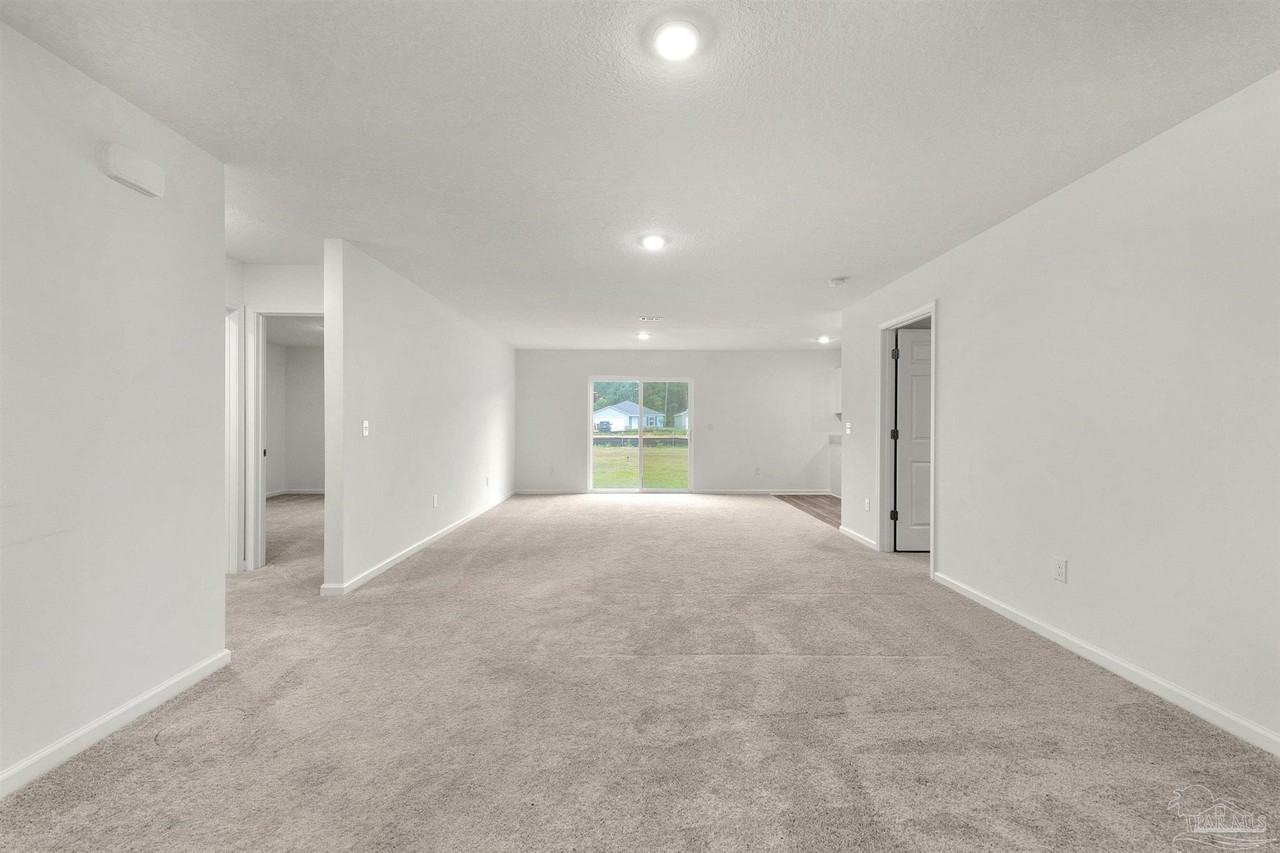 4344 Jitterbug St - Photo 6 of 22