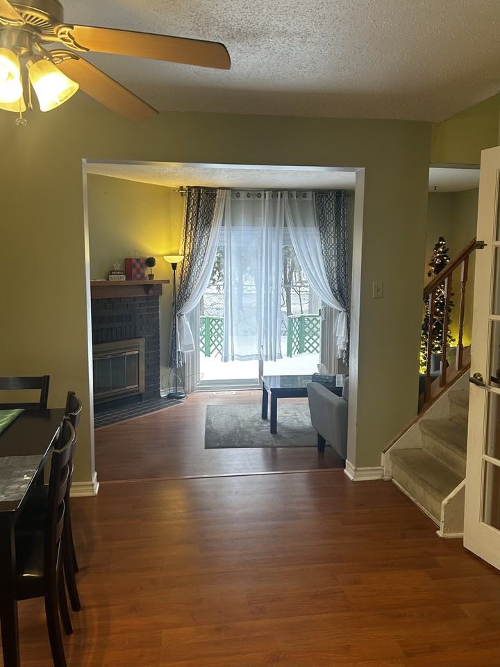 67 Sundback Lane - Photo 2 of 11