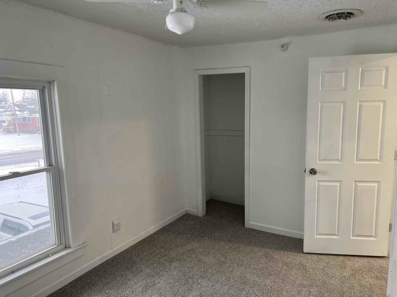 841 S Prospect St #C - Photo 3 of 9