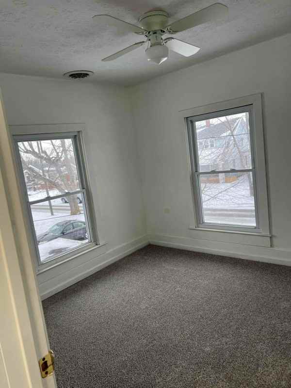 841 S Prospect St #C - Photo 6 of 9