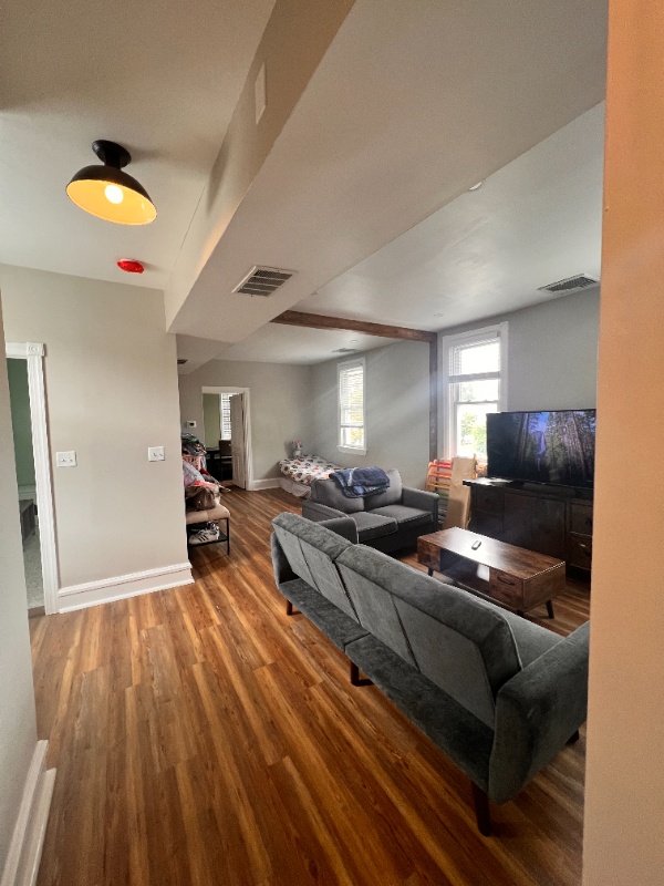 117 Clements Bridge Rd #B - Photo 2 of 8