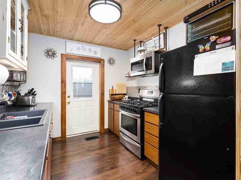 326 Cross St #BS - Photo 3 of 14