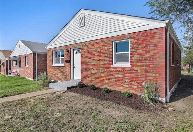 4509 Penrose St - Photo 2 of 14