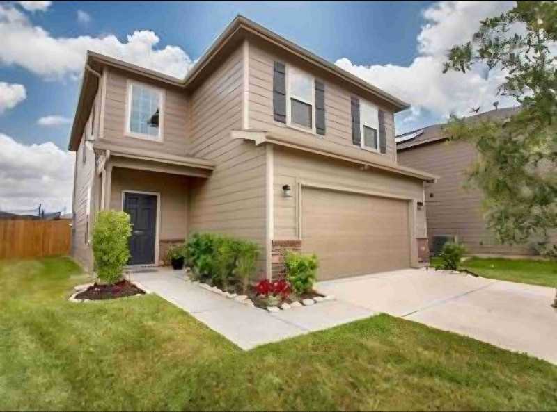 13911 Rock Range Ln - Photo 2 of 22