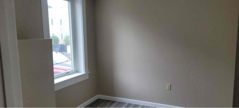 145 Main St - Photo 5 of 9