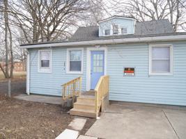 featured image of 305 S Marlyn Ave Apt A