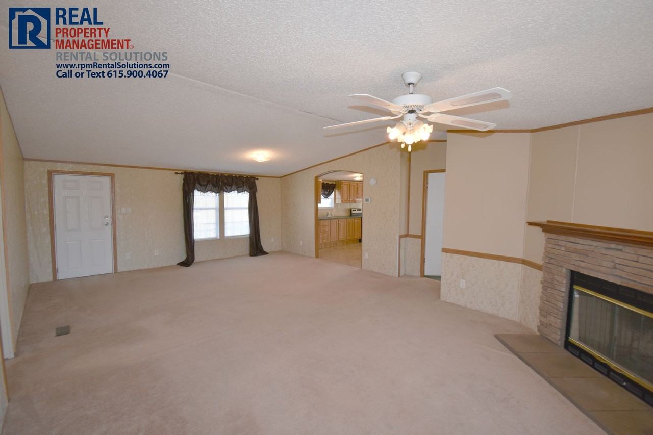 8101 Horton Hwy - Photo 4 of 20