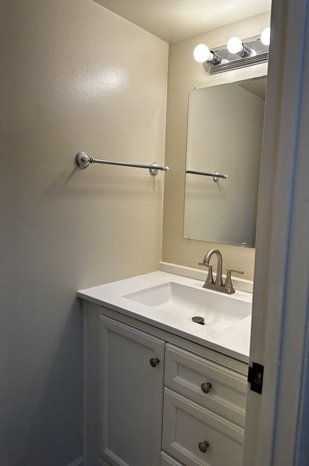 1380 Tree Garden Pl #NA - Photo 6 of 16