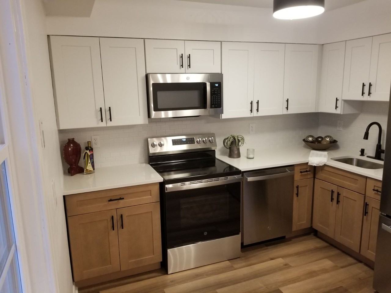 242 Lexington Rd #NA - Photo 2 of 13