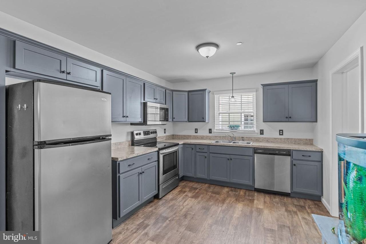 810 Byler Cir #810 - Photo 3 of 41