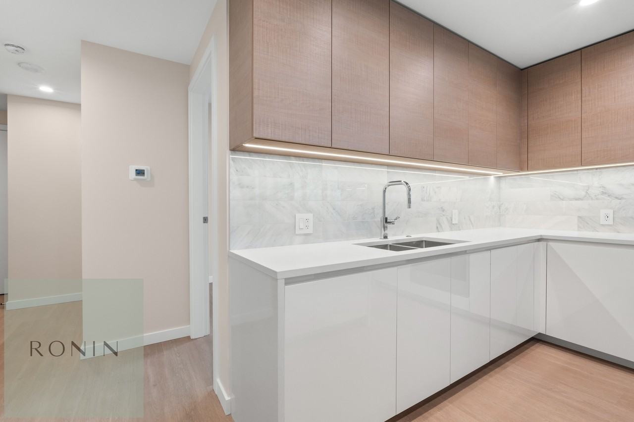 2108 Gilmore Avenue #3008 - Photo 7 of 62