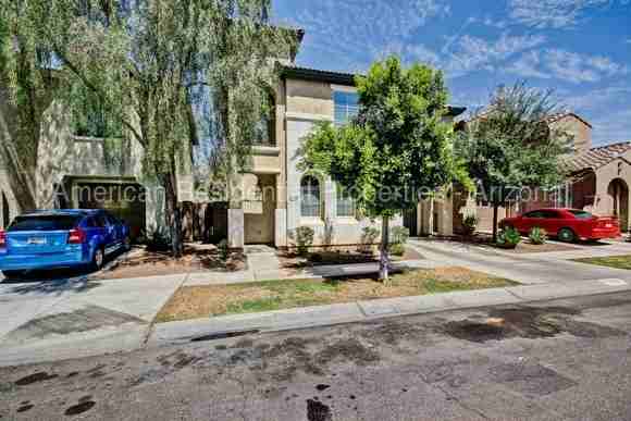 5125 S 15th Pl - Photo 2 of 40