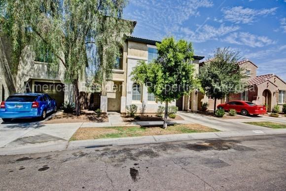 5125 S 15th Pl - Photo 3 of 40
