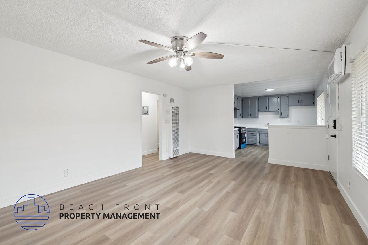 Citrus Apartments - Photo 5 of 26