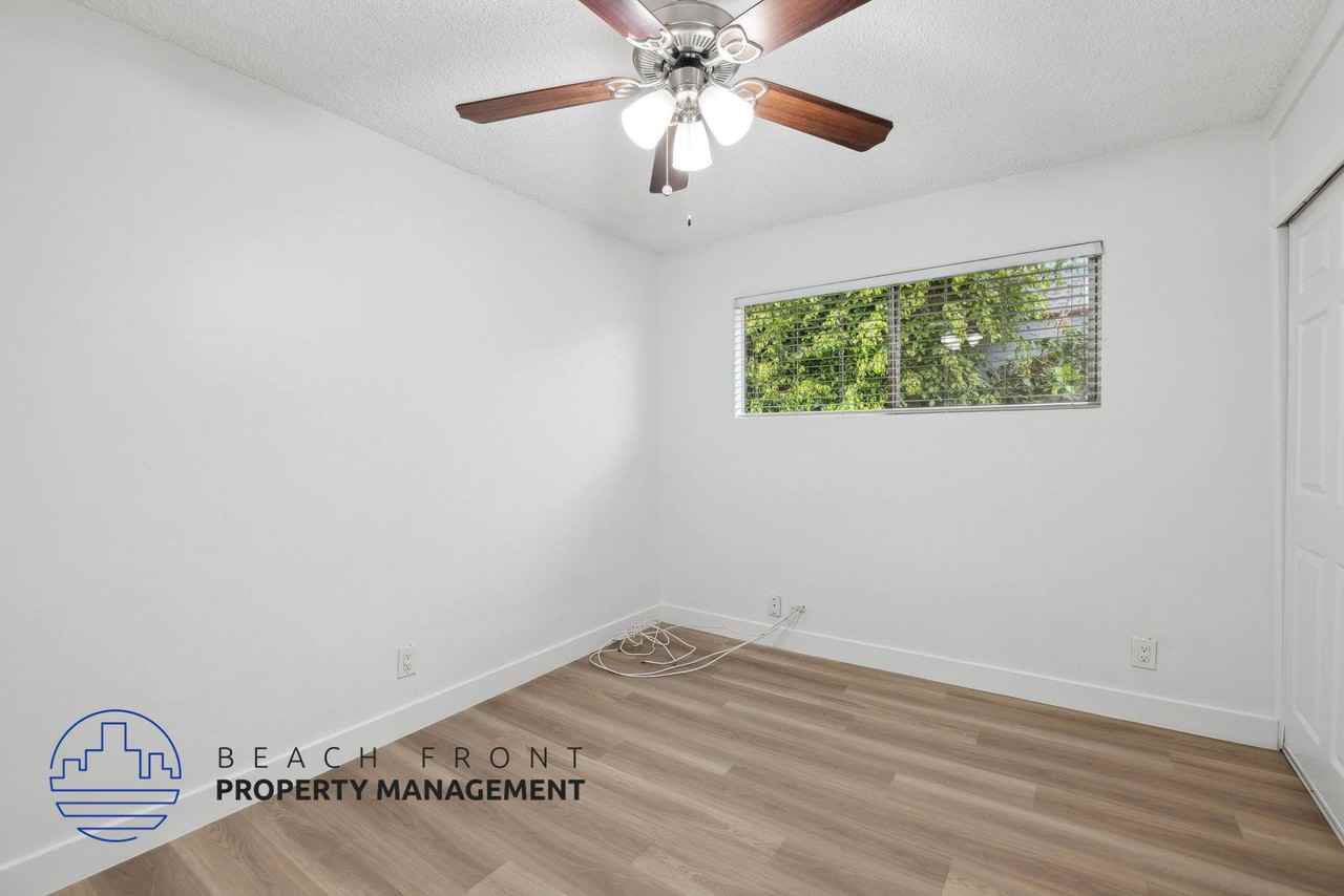 Citrus Apartments - Photo 4 of 26