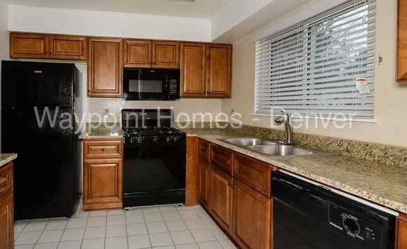 11969 E Iowa Ave - Photo 2 of 14