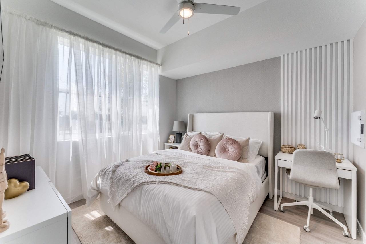 Resia Hutto Square - Photo 4 of 28