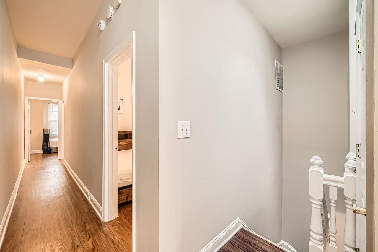 N Luzerne Ave - Photo 5 of 7