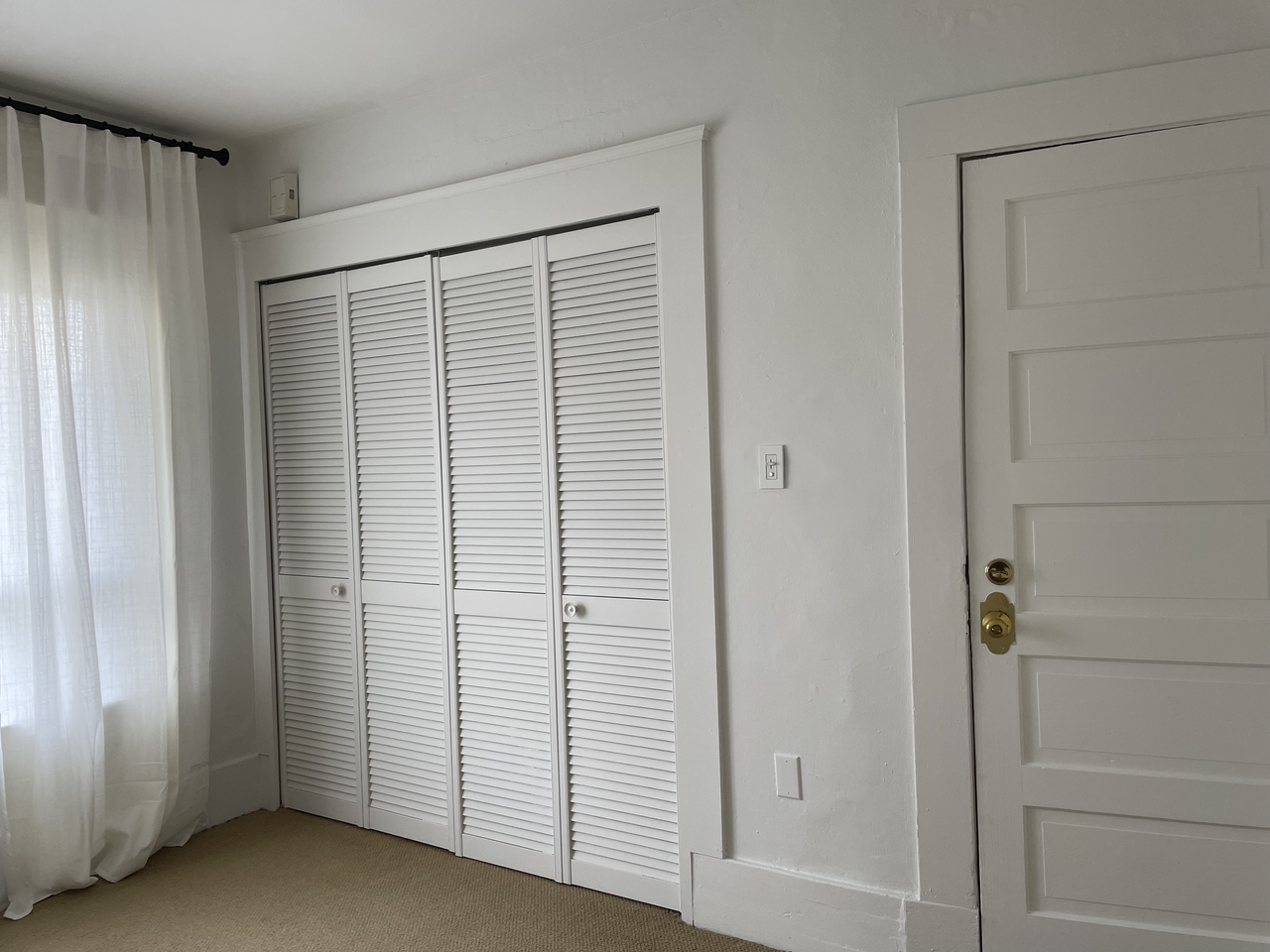 111 East 61st Avenue - Photo 2 of 14