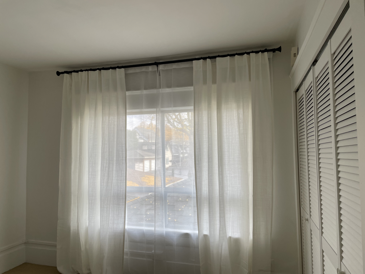 111 East 61st Avenue - Photo 3 of 14