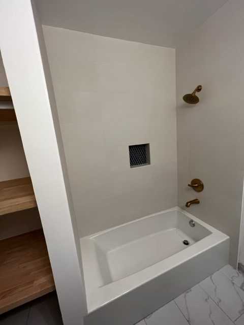 15313 Avis Avenue - Photo 6 of 18