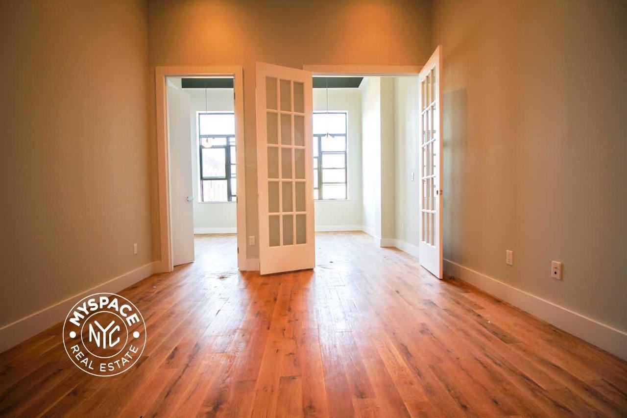 186 Wilson Ave #3L - Photo 4 of 11