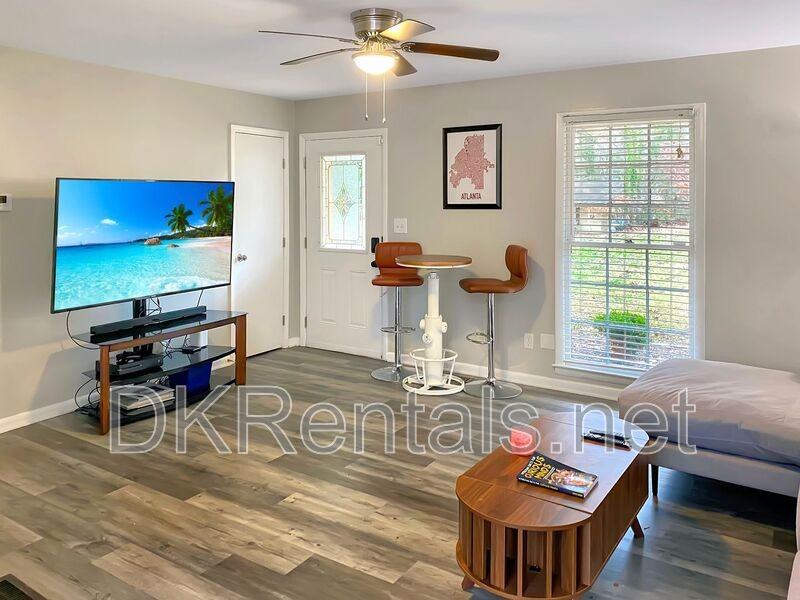 5282 Maple Valley Road Southwest - Photo 5 of 27