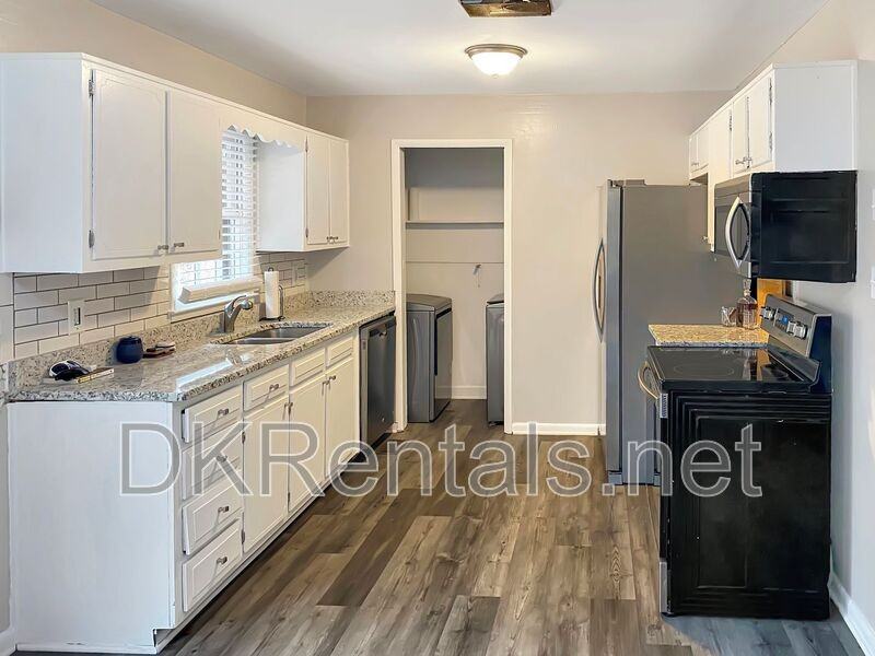 5282 Maple Valley Road Southwest - Photo 7 of 27