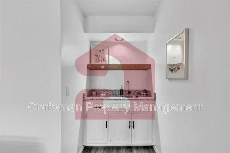 4045 Thunderbird Dr #7 - Photo 7 of 19