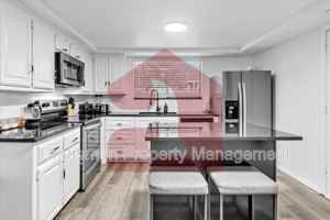 featured image of 13128 Green Valley Dr #8